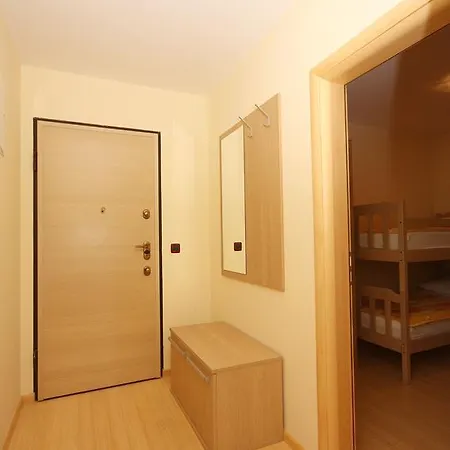 3193i * Tučepi